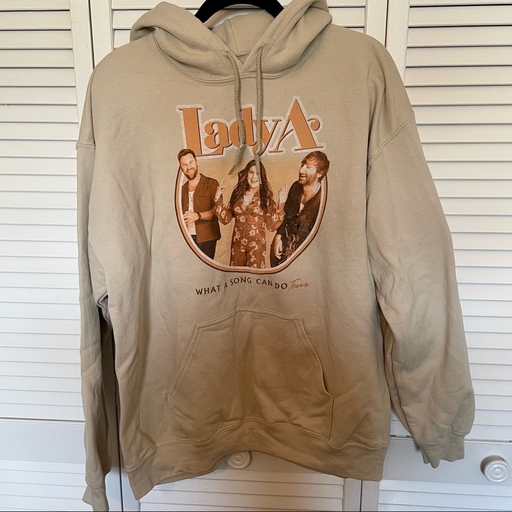 Lady A Tour Hoodie - Large - Picture 2 of 4